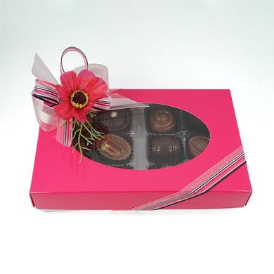 Window box of 12 assorted chocolates